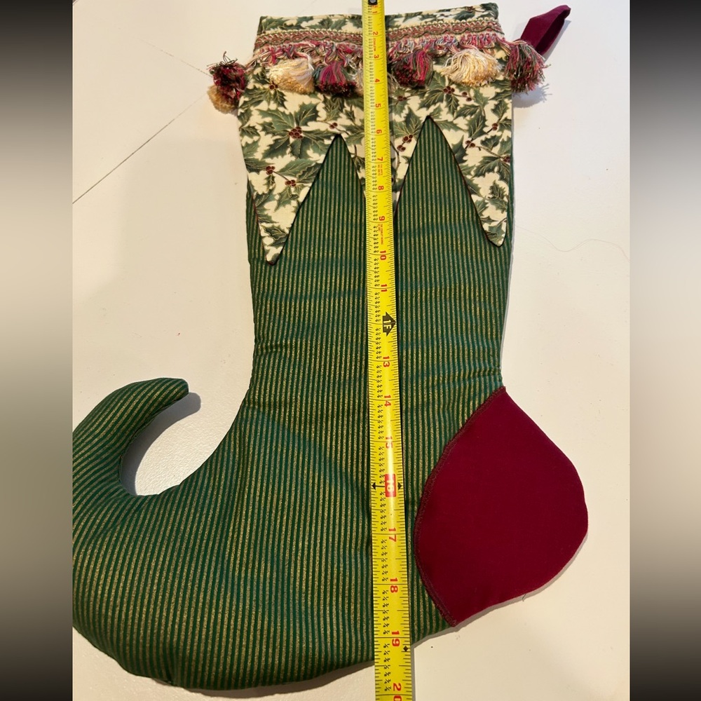 Green and Red Stocking - Picture 2 of 4